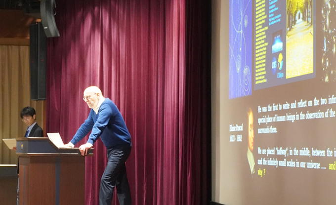 Michel Gonin議長による挨拶